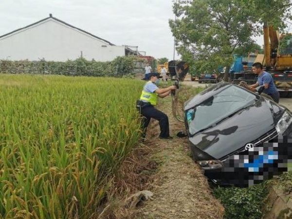 博爱县吊车出租公司电话_和发吊装设备租赁有限公司分析